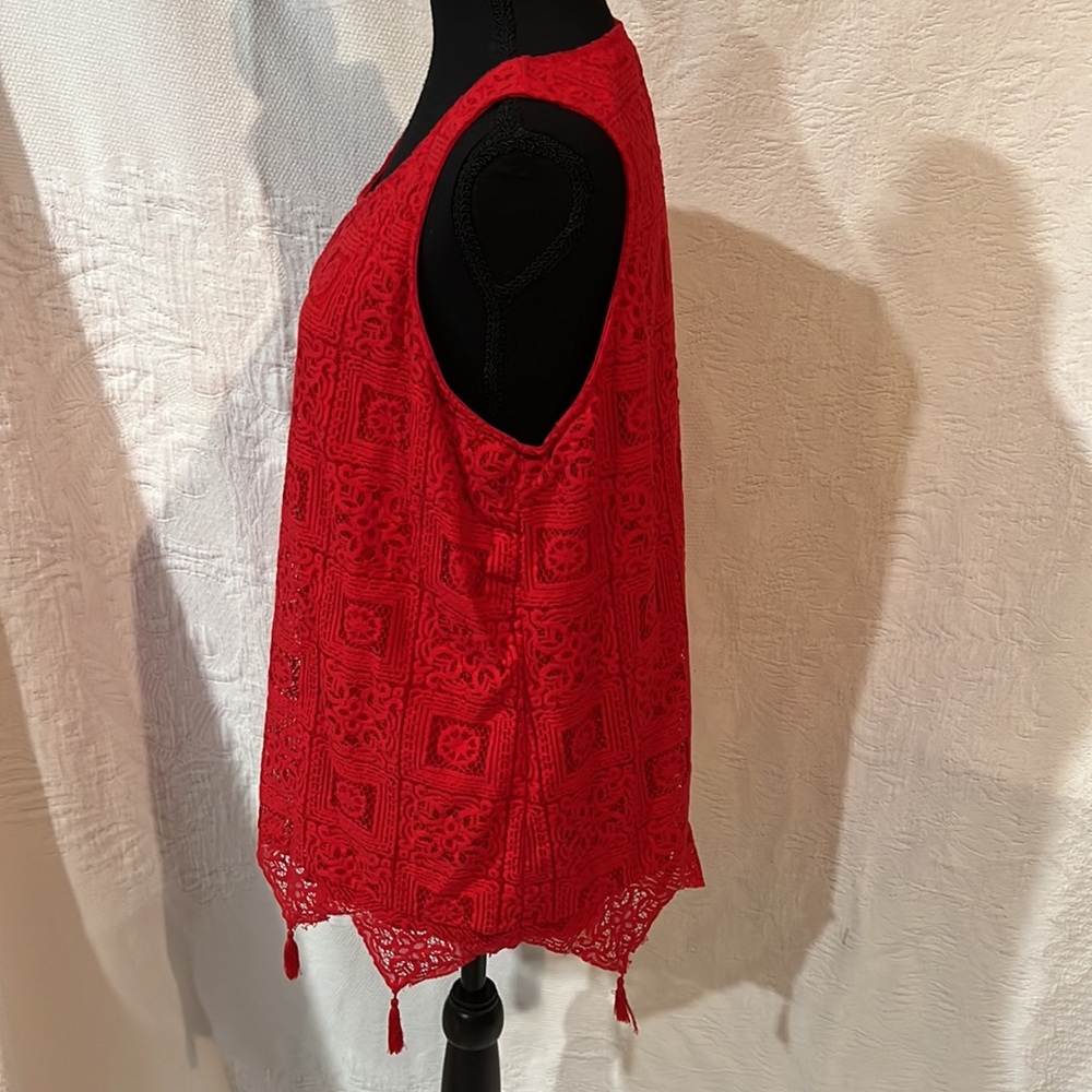 4/$30.     Rafaella Red Fully Lined Tassel‎ Shell, size large - Picture 6 of 14
